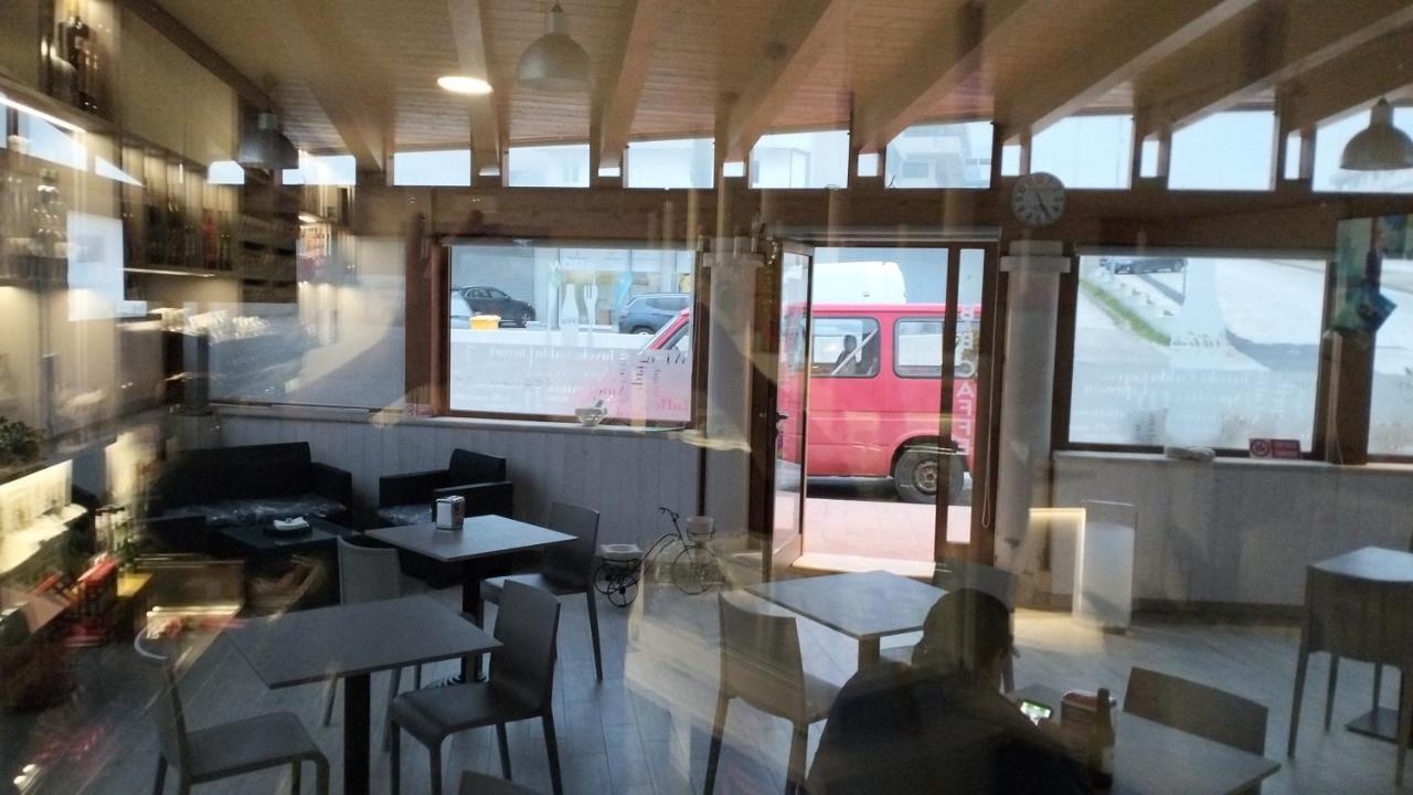 B&B Caffe 노치 외부 사진