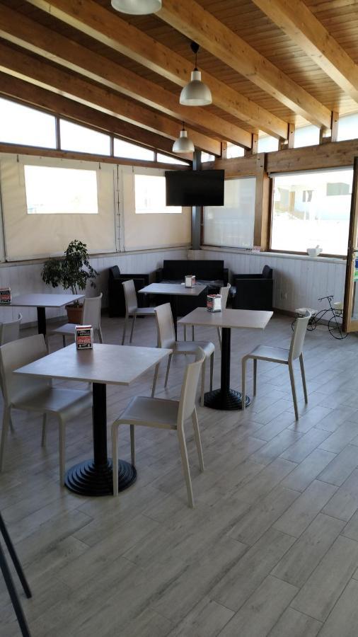 B&B Caffe 노치 외부 사진