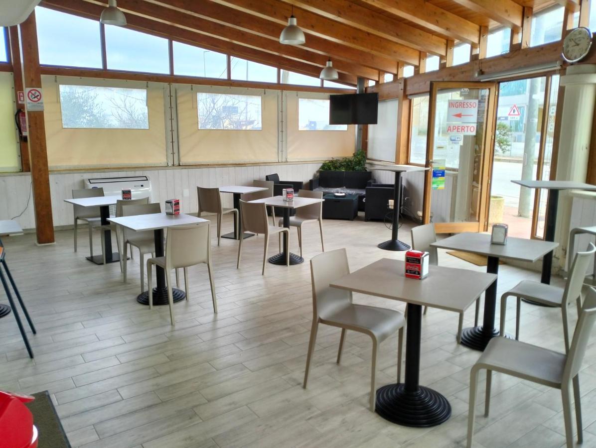 B&B Caffe 노치 외부 사진